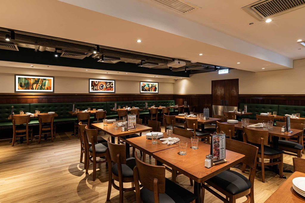 DanRyans_JP12(Chicago room)