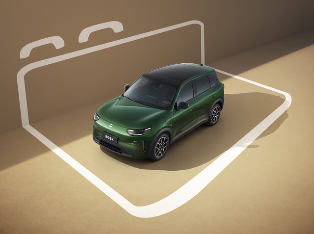 零跑汽車B03X Leapmotor B03X 都市純電動SUV 全球戰略車款 太古城中心發佈