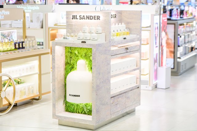 Jil Sander 專櫃進駐新羅免稅店 BEAUTY&YOU 東大堂南店